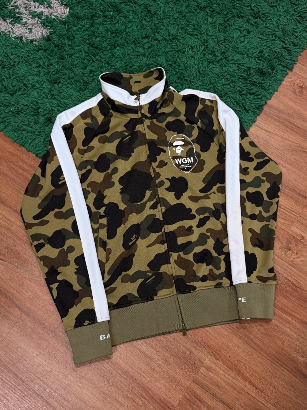 BAPE - Green Camo Ape Head WGM Track Jacket - Medium - PreOwned